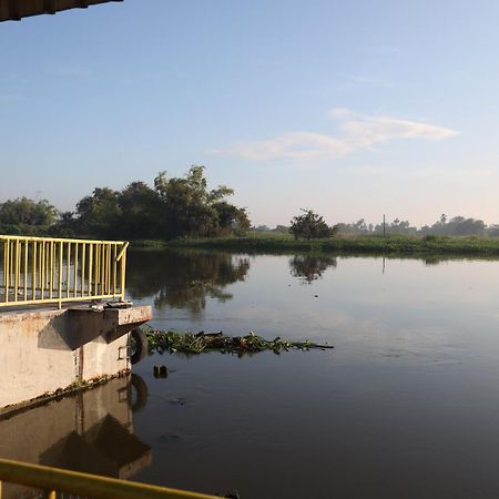 Menam Resort Nakhon Pathom Esterno foto