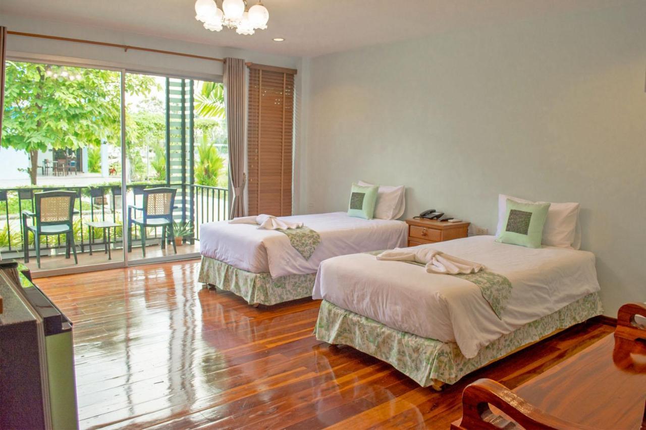 Menam Resort Nakhon Pathom Esterno foto