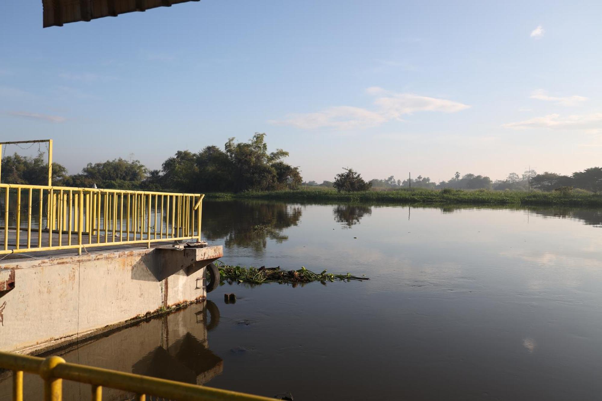 Menam Resort Nakhon Pathom Esterno foto