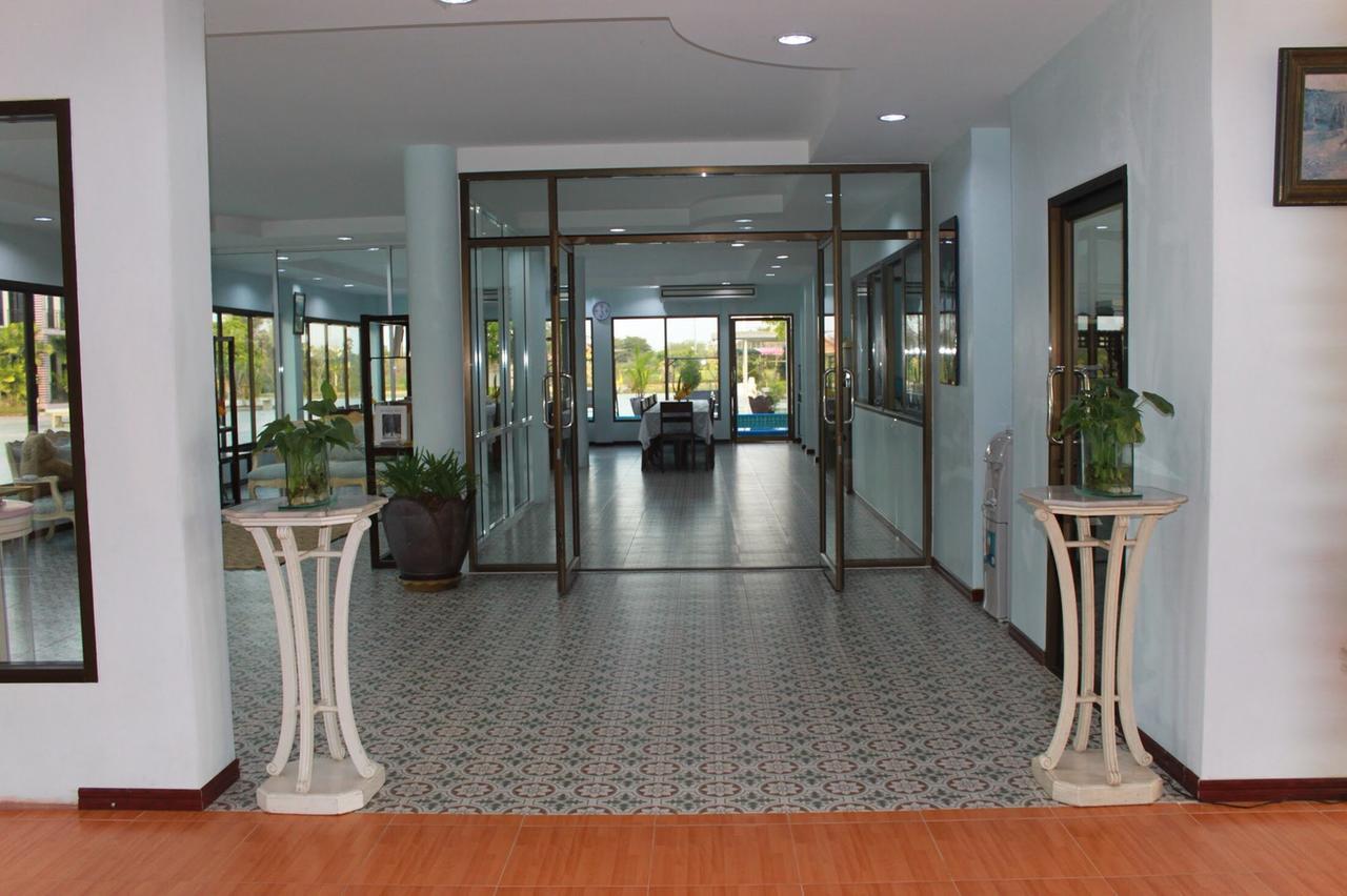 Menam Resort Nakhon Pathom Esterno foto