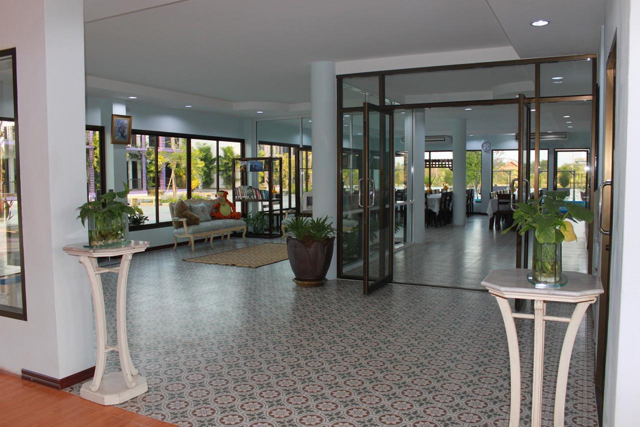 Menam Resort Nakhon Pathom Esterno foto
