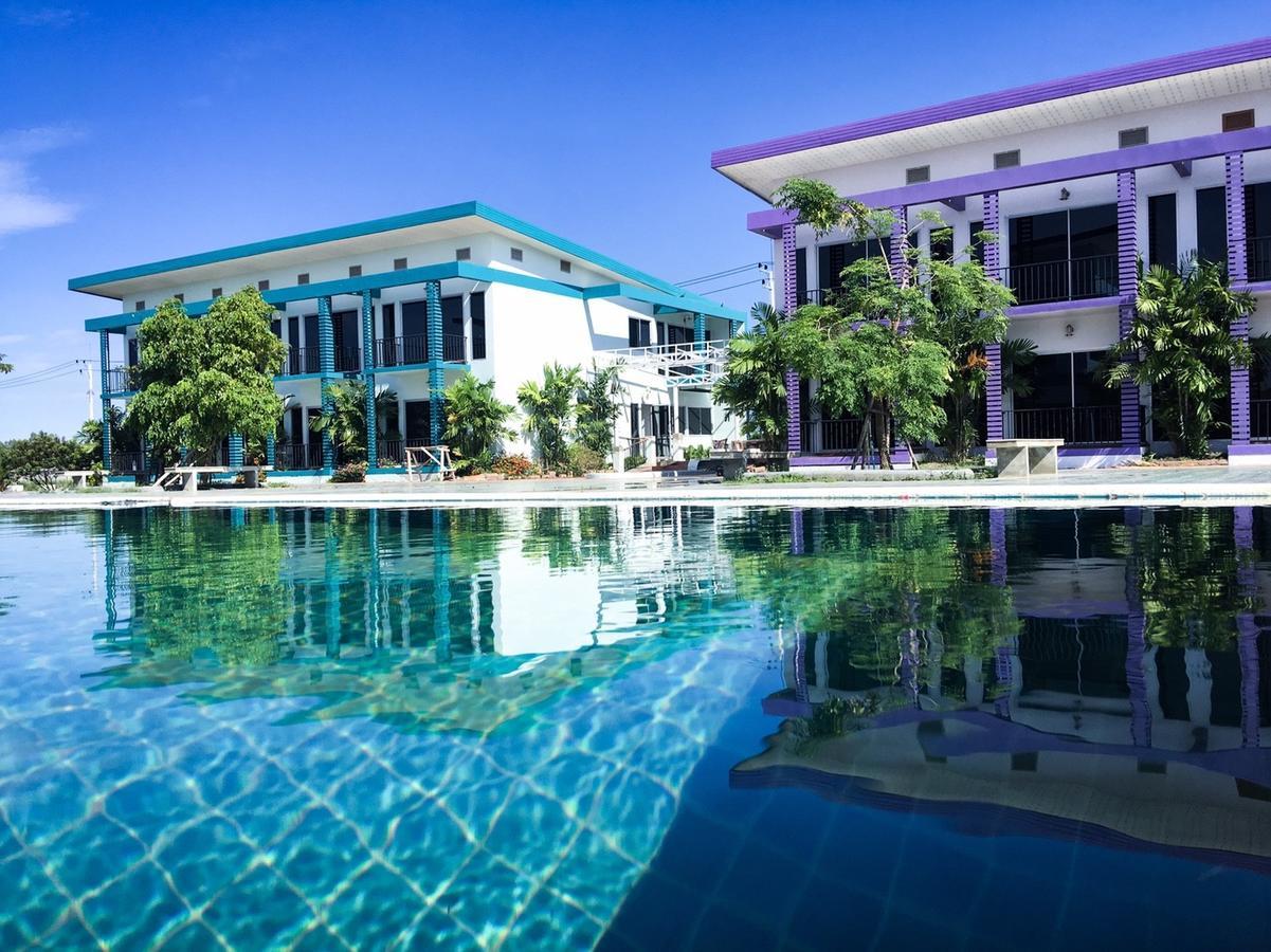 Menam Resort Nakhon Pathom Esterno foto
